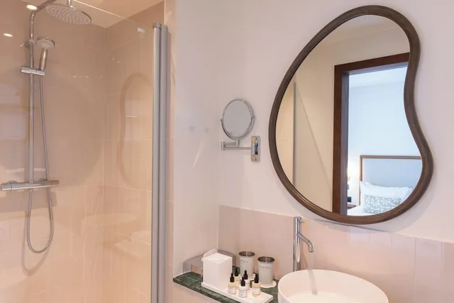 غرفة متصلة سوبيريور بسريرين كوين، Hotel Lampika 3/3