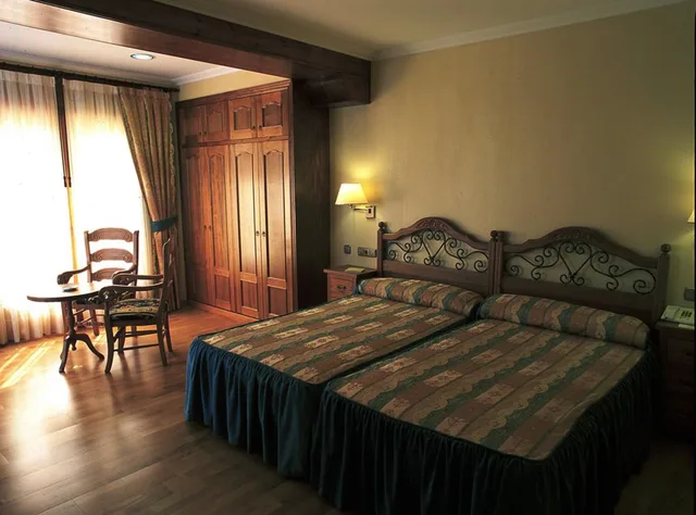 Comfort, Single, Twin Beds, Valley View, Jetted Tub، CAN BOIX DE PERAMOLA 4/8