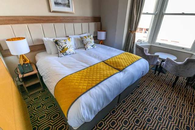 غرفة ديلوكس بسرير مزدوج أو سريرين منفصلين بإطلالة على البحر، Llandudno Bay Hotel 2/10