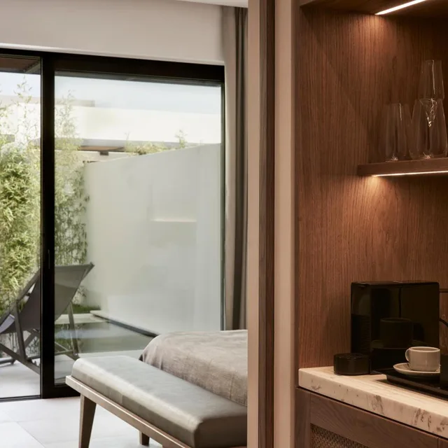 جناح بغرفتي نوم بمسبح خاص، The Olivar Suites 5/5