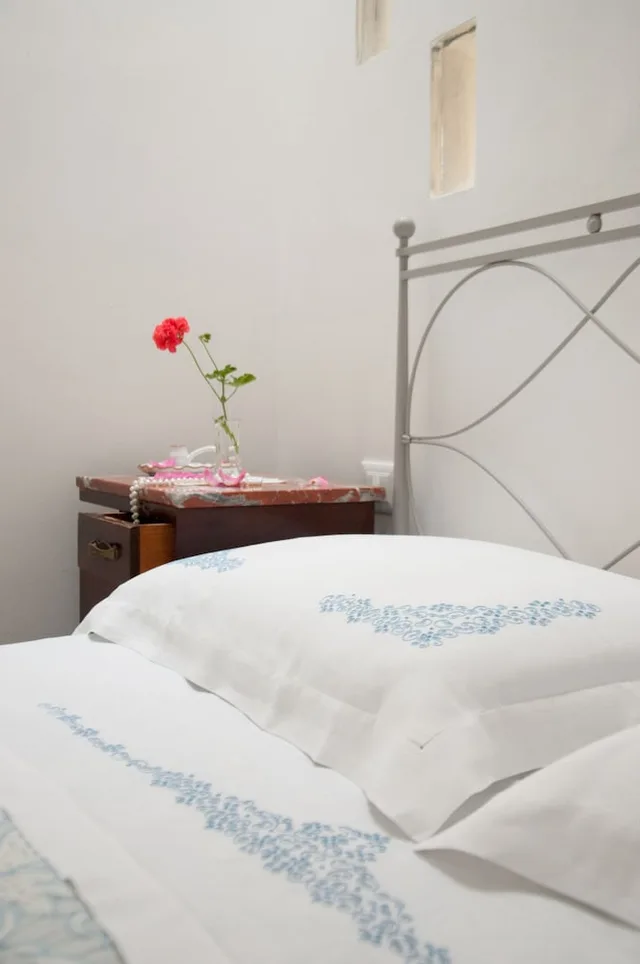 غرفة بسرير كوين بإطلالة على الحديقة، Agriturismo Villa Coluccia 5/8