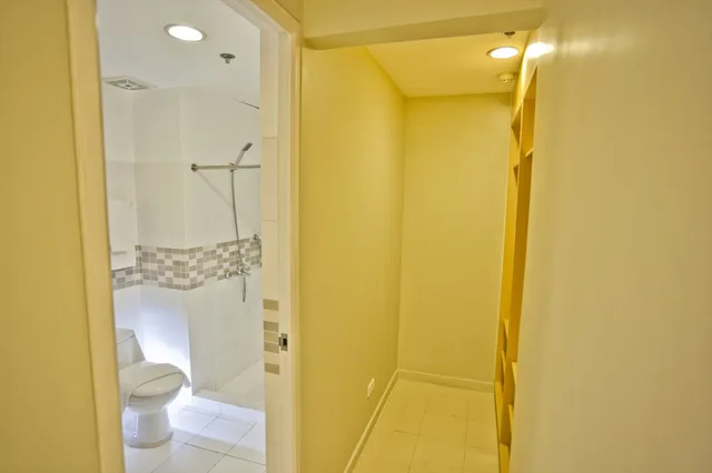 غرفة كلاسيكية ديلوكس بسرير كوين، The Exchange Regency Residence Hotel 5/5