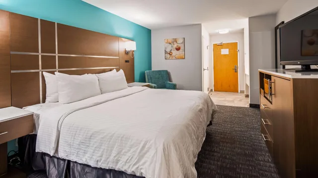 جناح بسرير كينج لذوي الإعاقة، Best Western Galt Inn 2/4