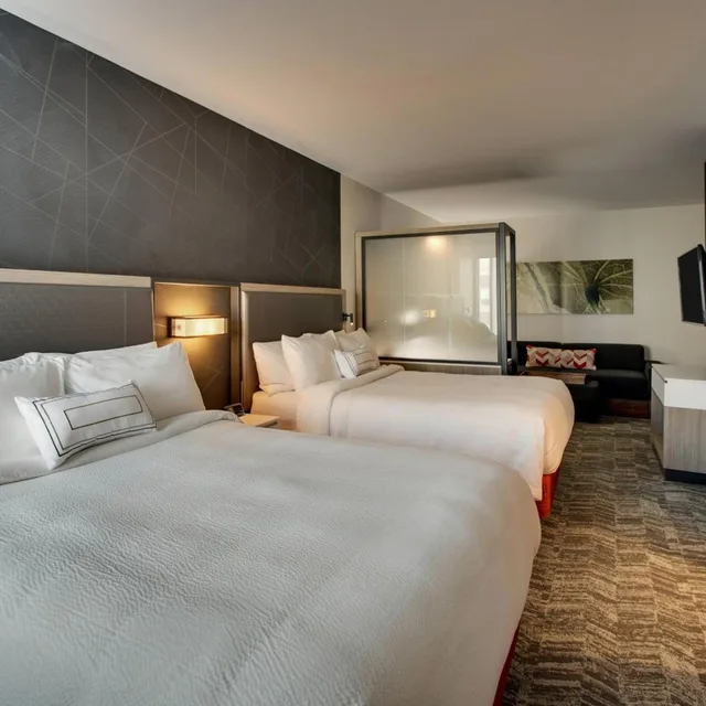 جناح بسريرين كوين مع سرير سحّاب إضافي مع أريكة لذوي الإعاقة، SpringHill Suites by Marriott Gulfport I-10 1/4