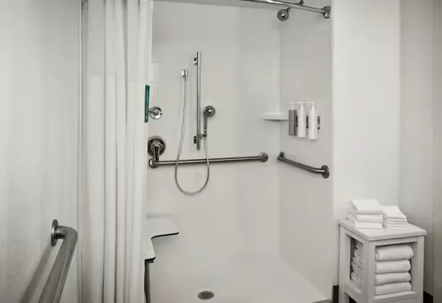 Room, Double Bed, Accessible, Hampton Inn Gatlinburg 2/2