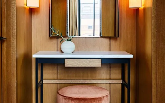 Gallery, Suite, King Bed، Shinola Hotel 10/10