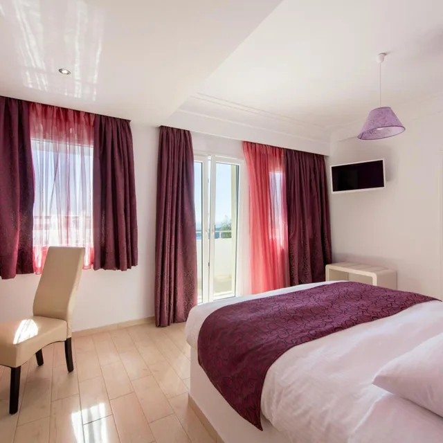 جناح جونيور بجاكوزي، TZEKOS VILLAS 1/8