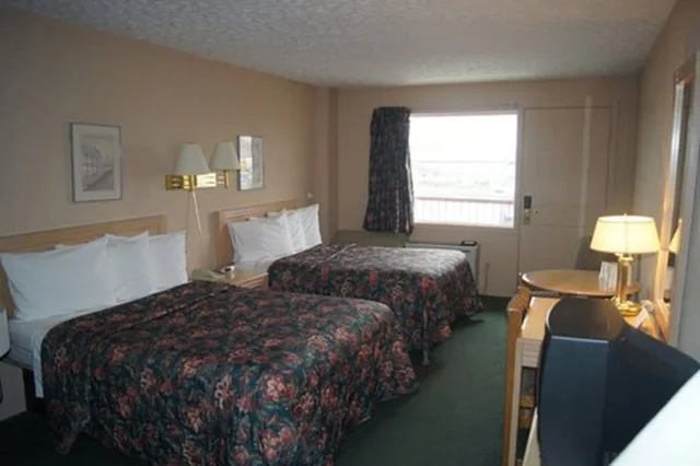 غرفة قياسية بسريرين مزدوجين، Hotel L'Express 6/7