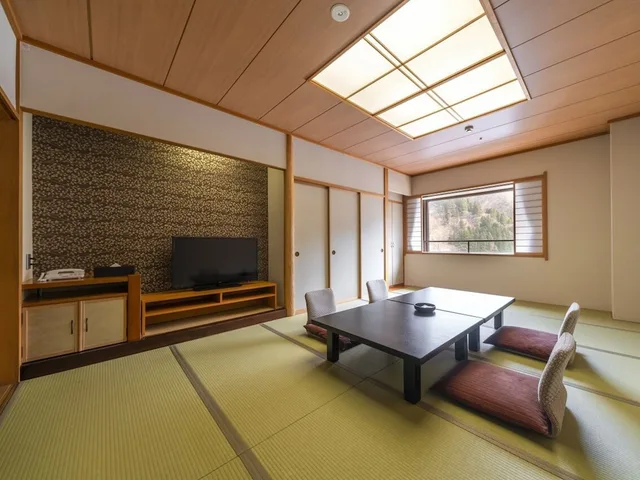 Standard, 4 Futon Beds, Mountain Side, Main Tower، Kurobe Unazukionsen Yamanoha (ex New Otani Unatsuki) 1/3