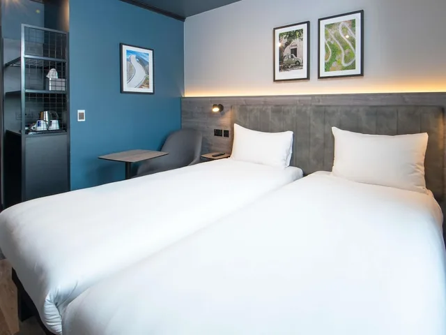 غرفة قياسية بسريرين منفصلين، Ibis Styles London Gatwick Airport 1/9