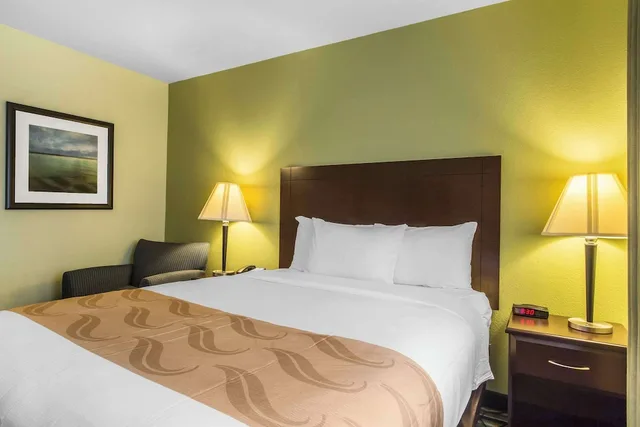 غرفة قياسية بسرير كوين، Quality Inn Cedartown 2/4
