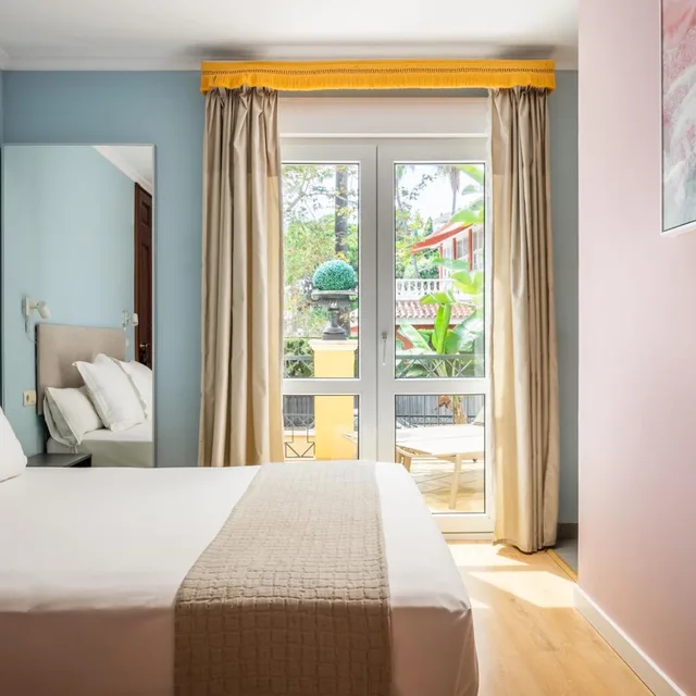غرفة بسرير مزدوج بشرفة، Villa Lorena Malaga 2/6