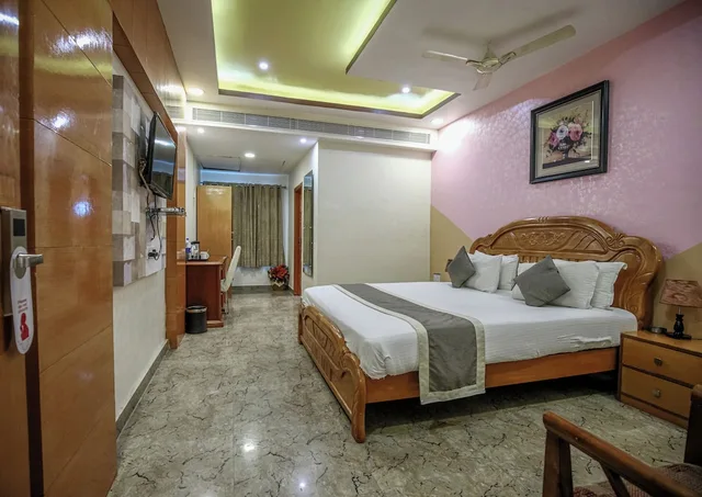 غرفة ديلوكس بسرير مزدوج، Hotel Vaibhav Inn 9/10
