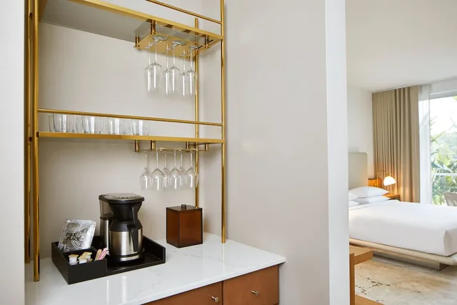 غرفة ديلوكس بسريرين كوين بشرفة، The Sarasota Modern, a Tribute Portfolio Hotel 6/7