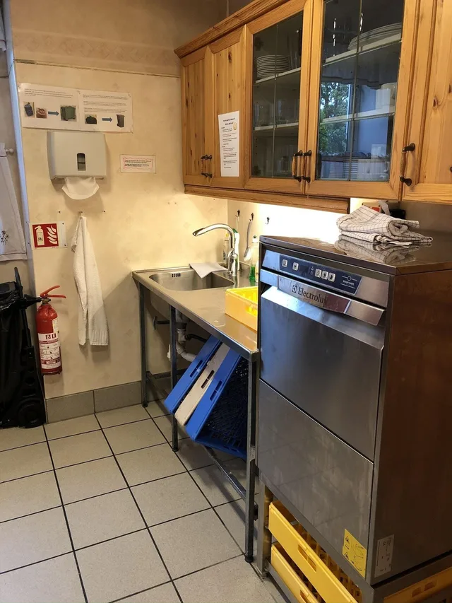 غرفة مفردة بحمام خاص، Ami Hotel 1/1