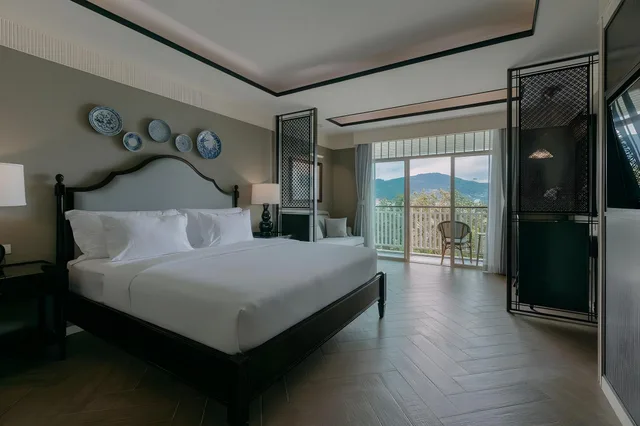 غرفة ديلوكس بسرير مزدوج بإطلالة على المسبح، Marina Gallery Resort - KACHA – Kalim Bay 1/2