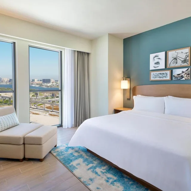 1 Bedroom, Apartment, King Bed, Creek View, Sofa، Element Al Jaddaf, Dubai 2/8