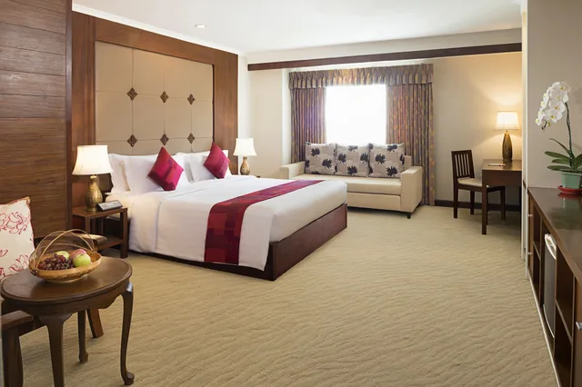 جناح بسرير كينج، Movenpick Suriwongse Hotel Chiang Mai 6/8