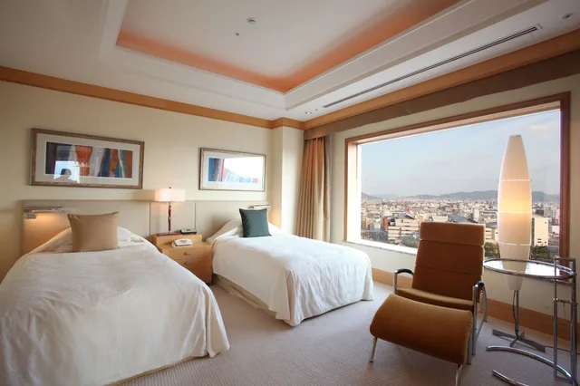 جناح ملكي بسريرين منفصلين، Jr Hotel Clement Takamatsu 1/3