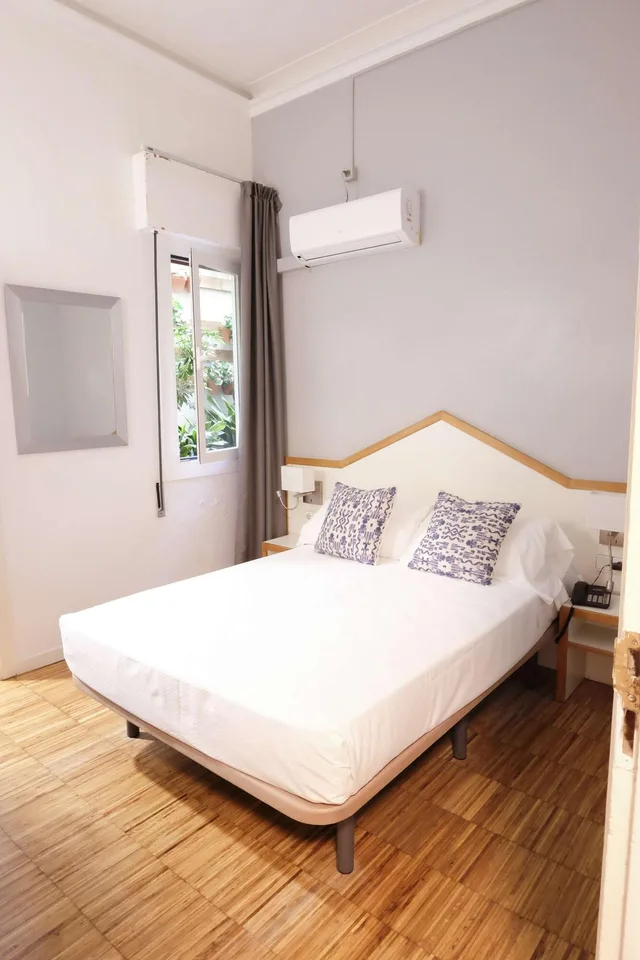 غرفة أساسية بسرير مزدوج أو سريرين منفصلين، Subur Hotel Sitges 2/8