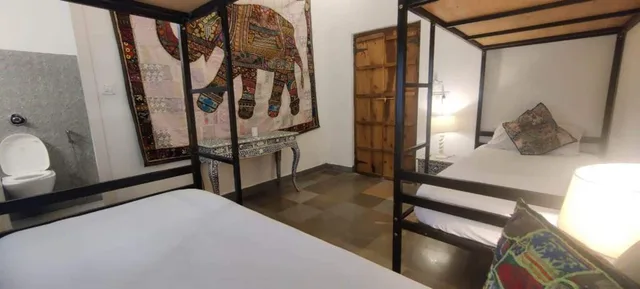 سكن مشترك مختلط بإطلالة على البحيرة، Hibiscus Guest House 2/2
