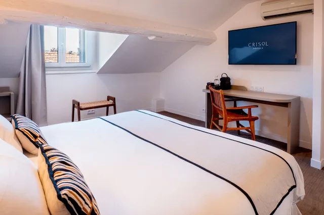 Superior, Single, Double Bed, Crisol Belle Epoque 8/10