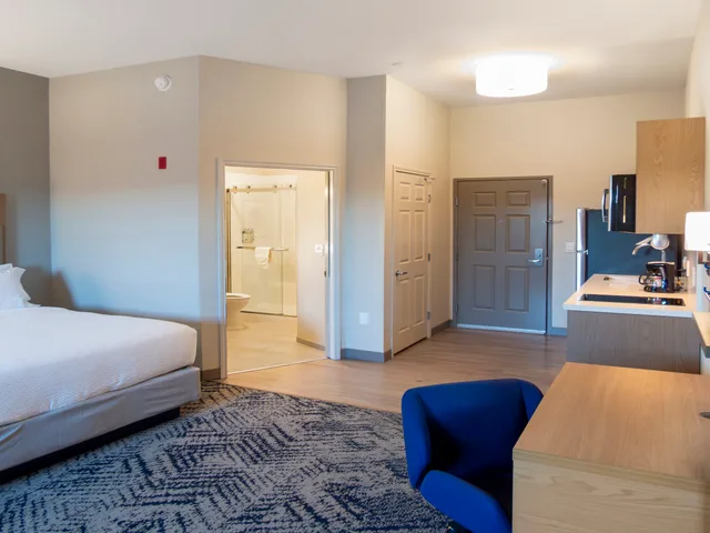 Studio, Suite, 2 Queen Beds, Candlewood Suites Avondale-New Orleans 3/4