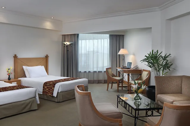جناح جونيور بسرير كينج، The Heritage Hotel Manila 1/7