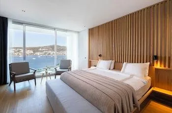 2 Bedrooms, Suite, Single Bed, Sea View, Cape Bodrum Luxury Hotel Beach 1/1