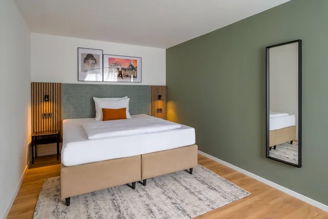 Maisonette, King Bed، Aspire Palais Recklinghausen,Trademark Collection by Wyndham 2/8