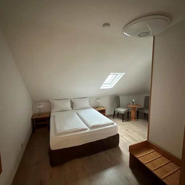 غرفة قياسية بسرير كينج، Hotel Goldenes Lamm 4/9