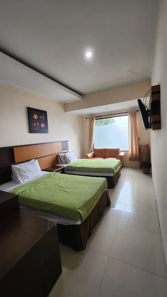 Anggrek, Deluxe, Double Bed، Bukit Alamanda Resort 2/10