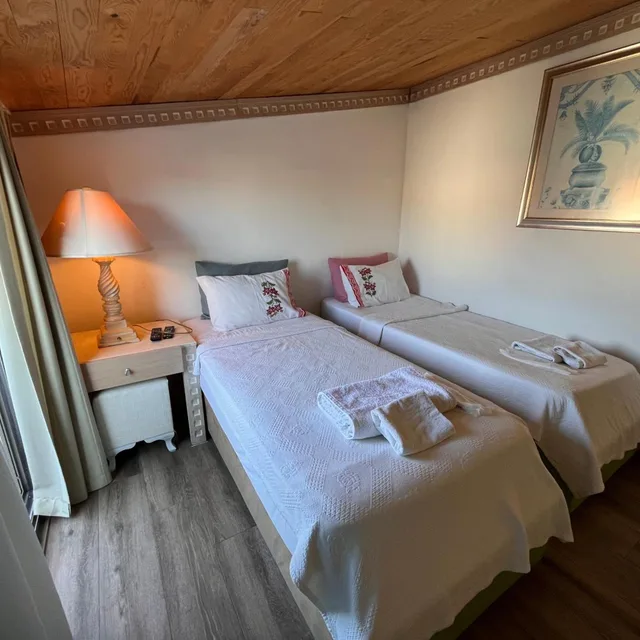غرفة ثلاثية بشرفة، Alacati Asmali Konak Hotel 5/10