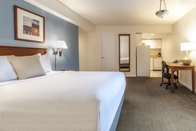 استوديو بسرير كوين، Hotel Saint Laurent Montreal 2/7
