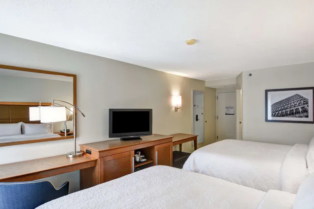 غرفة قياسية بسريرين مزدوجين، Hampton Inn Columbia-I-26 Airport 3/6