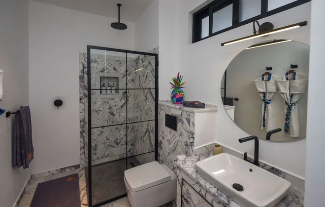 غرفة بسريرين منفصلين بإطلالة على المسبح، Z Hotel & Z2 Hotel 4/4