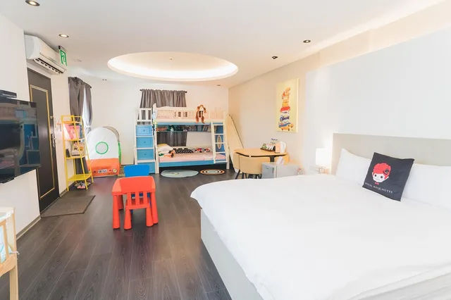 غرفة، Rose Villa 2/4