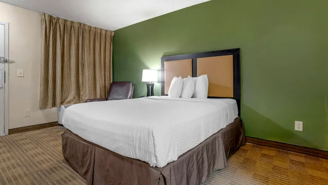 غرفة بسرير كوين، Extended Stay America - Montgomery - Eastern Blvd. 3/8