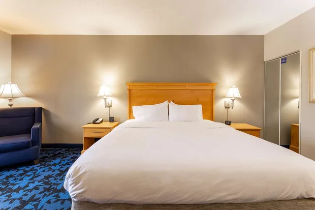 غرفة بسرير كينج، Hampton Inn Suites Jacksonville South St Johns Town Center Area 2/4