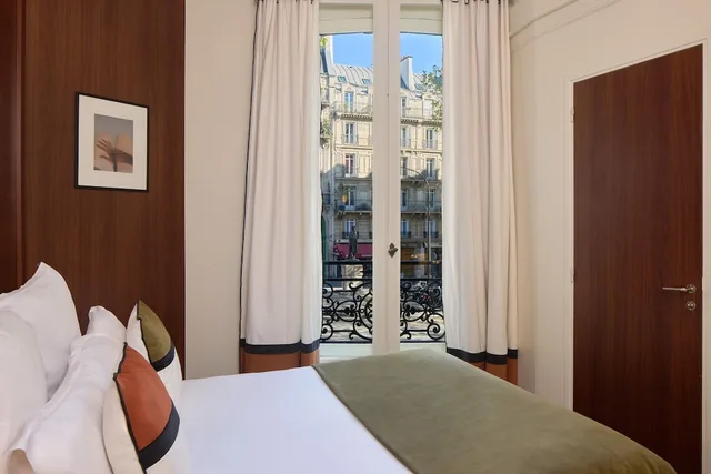 غرفة مريحة بسرير مزدوج، HOTEL D'ARGENSON 1/5