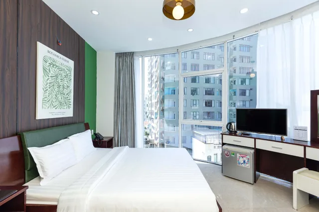 غرفة سوبيريور بسرير مزدوج بإطلالة على المدينة، HAKU Boutique Hotel Vung Tau 1/1
