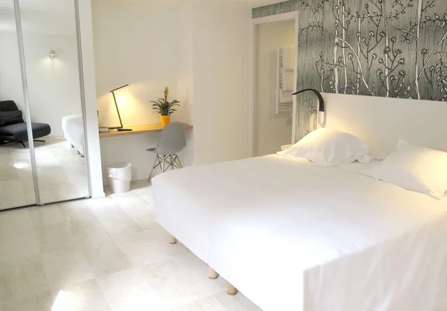 غرفة ديلوكس بسرير كوين، Hotel Alcyon 2/3