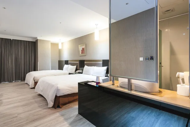 غرفة قياسية رباعية، Shianghu Boutique Hotel 2/2