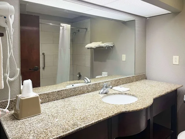 غرفة ديلوكس بسريرين كوين للمدخنين، Motel6 Canton, MS 4/4