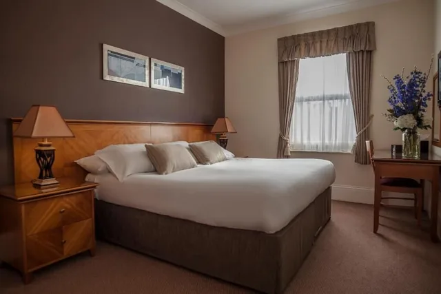 جناح جونيور بسرير مزدوج، OYO Devonshire Park Hotel 1/2