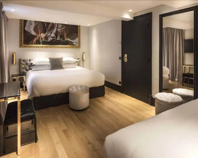 غرفة رباعية، Hotel Eiffel Petit Louvre 6/10