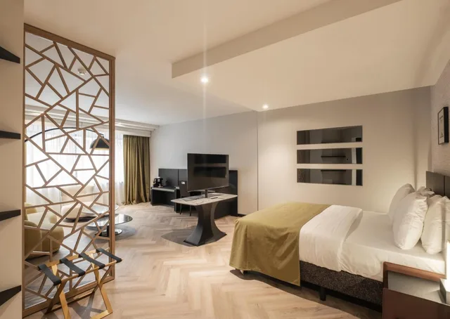 جناح جونيور بسرير كينج بإطلالة على المدينة، TOP CityLine Hotel Hyllit 5/10
