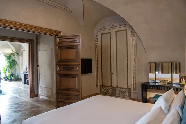 Borghese, Suite, King Bed، Palazzo Shedir 2/3