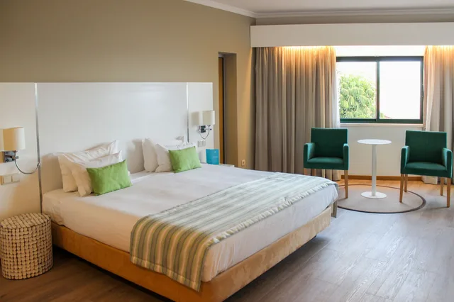 جناح بسرير مزدوج وسرير فردي، Sentido Galosol 2/6