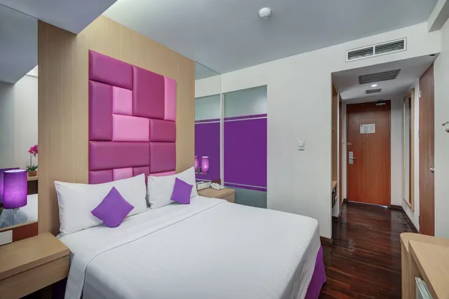 غرفة سوبيريور بسرير كينج، Quest Hotel Darmo Surabaya 1/3